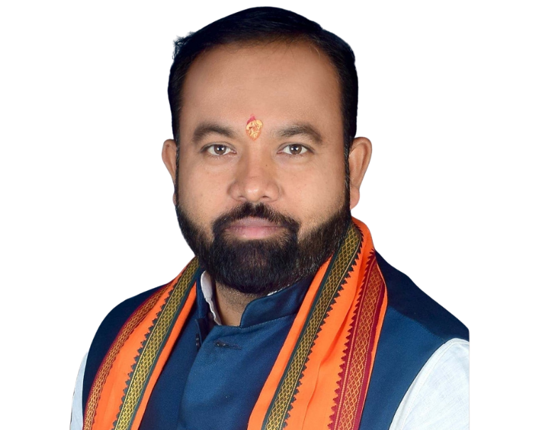 Vikas Jha addressing public rally in Chhattisgarh